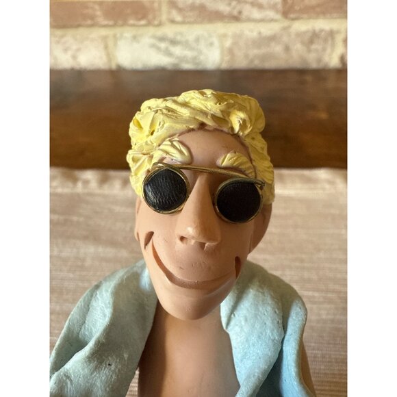 Limited Edition Beach Bum Figurine  Sunglasses & Towel D Manning Shelf Sitter - Picture 12 of 16